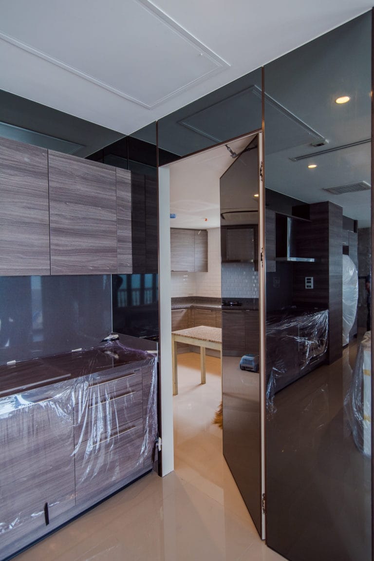 ร้านกระจก เอ็นทีกลาส